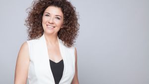 BOYUN VE DEKOLTE BÖLGESİ CİLT GENÇLEŞTİRME 