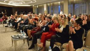 2019 ANTALYA YILIN KADINI ÖDÜLÜ SAHİBİNİ BULDU 