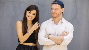 KEREM BÜRSİN SETLERE GERİ DÖNDÜ 