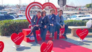 '14 ŞUBAT SEVGİLİLER GÜNÜ' POZU