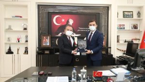 BAŞKAN BÖCEK'TEN EMNİYET MÜDÜRLÜĞÜ VE JANDARMA'YA ZİYARET