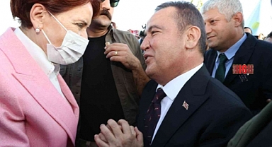 AKŞENER'DEN BAŞKAN BÖCEK'E ÖVGÜ