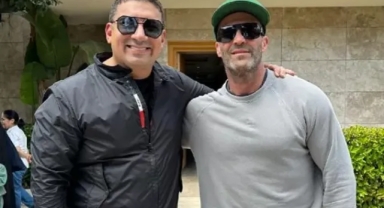 ÜNLÜ AKTÖR STATHAM, ANTALYA'DA TATİL YAPTI