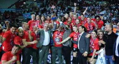 KONYAALTI BELEDİYESPOR KADIN HENTBOL TAKIMI, AVRUPA ŞAMPİYONU