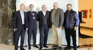 PERDESAN JALUZİ 15. YAŞINI KUTLADI