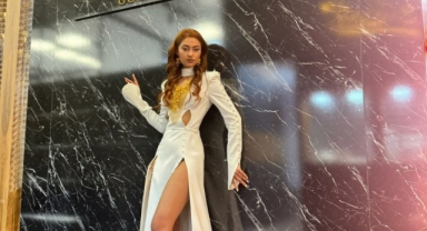 BURCU ŞERİTOĞLU MÜCEVHERAT FUARINDA PARLADI