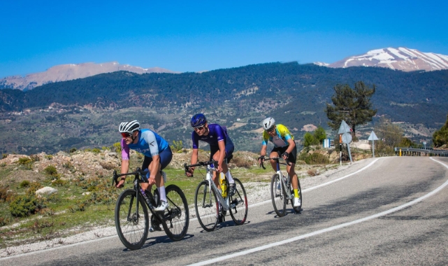 AKRA Gran Fondo Antalya’ya 15 ülkeden 578 sporcu katılacak